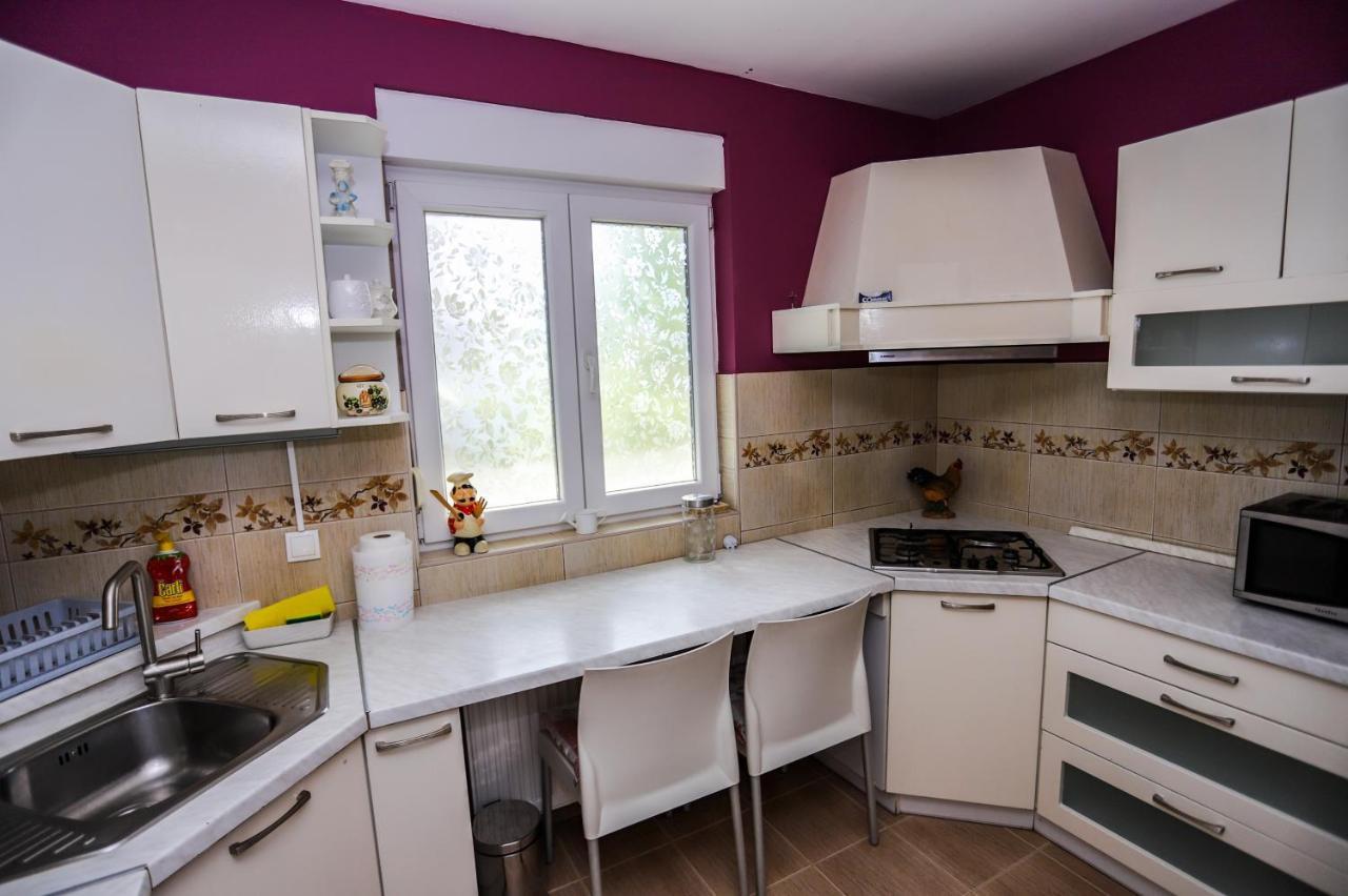 Apartman Veronika Ðakovo Exteriör bild